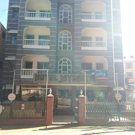 Hotel Jaysanthi Утакаманд Экстерьер фото